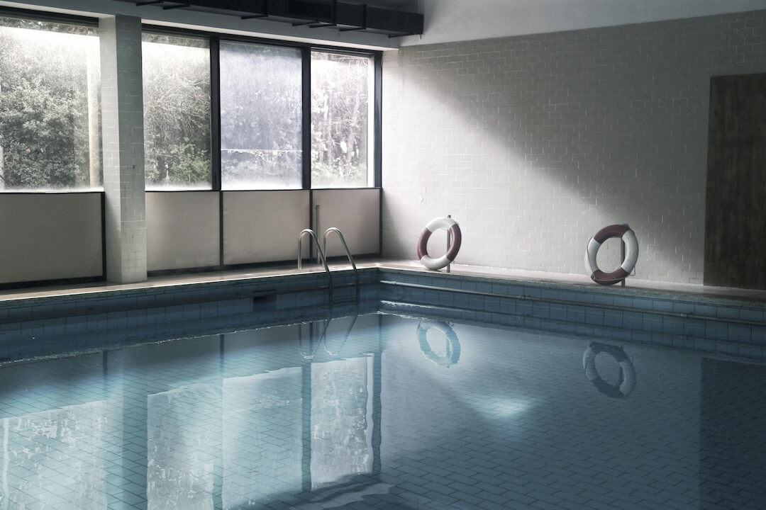 Florida Climate and Pool Health: What It Means for Cleaning Image